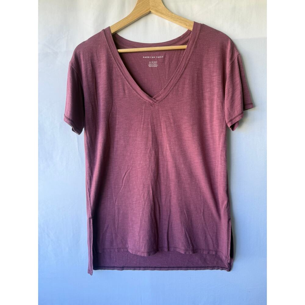 American Eagle Maroon VNeck- Size XS